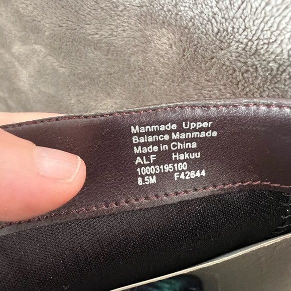 Alfani Women’s US 8.5 Hakuu Zipper Boot with pointed toe in Dark Berry - Picture 9 of 9